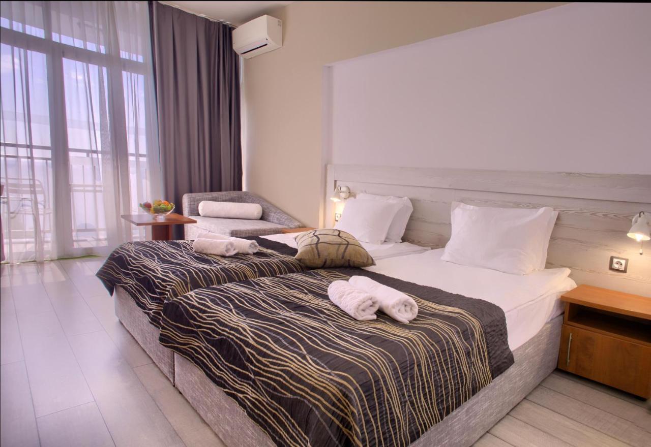 Luna Beach Hotel Golden Sands Exterior foto